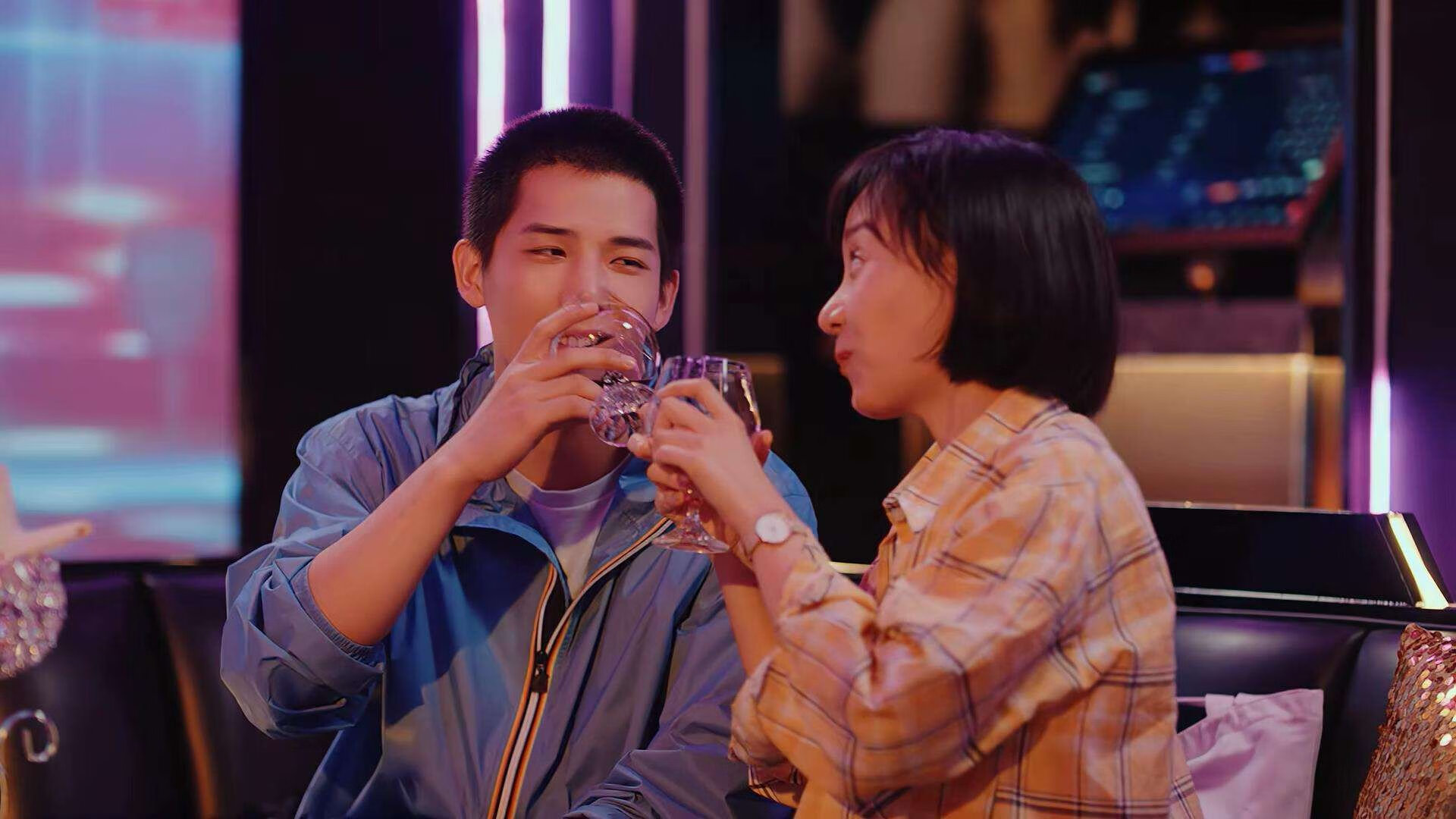 末节接管,德罗赞带领篮网逆转勇士